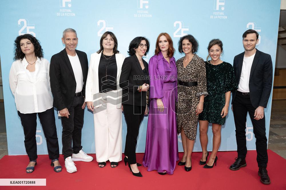 25th TV Fiction Festival - Demain nous appartient photocall - La Rochelle - Day One