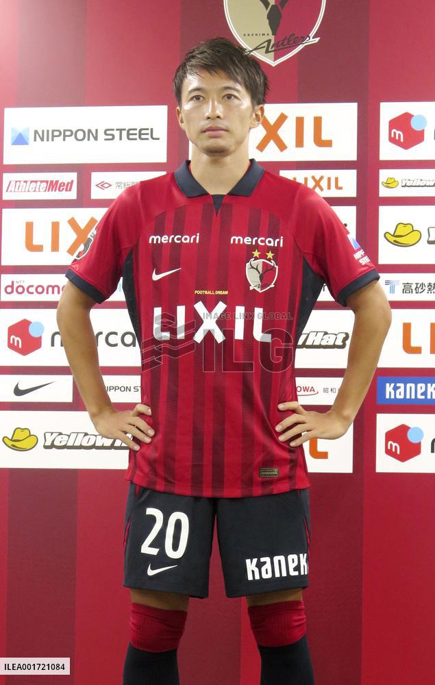 Football: Shibasaki returns to J1 Kashima