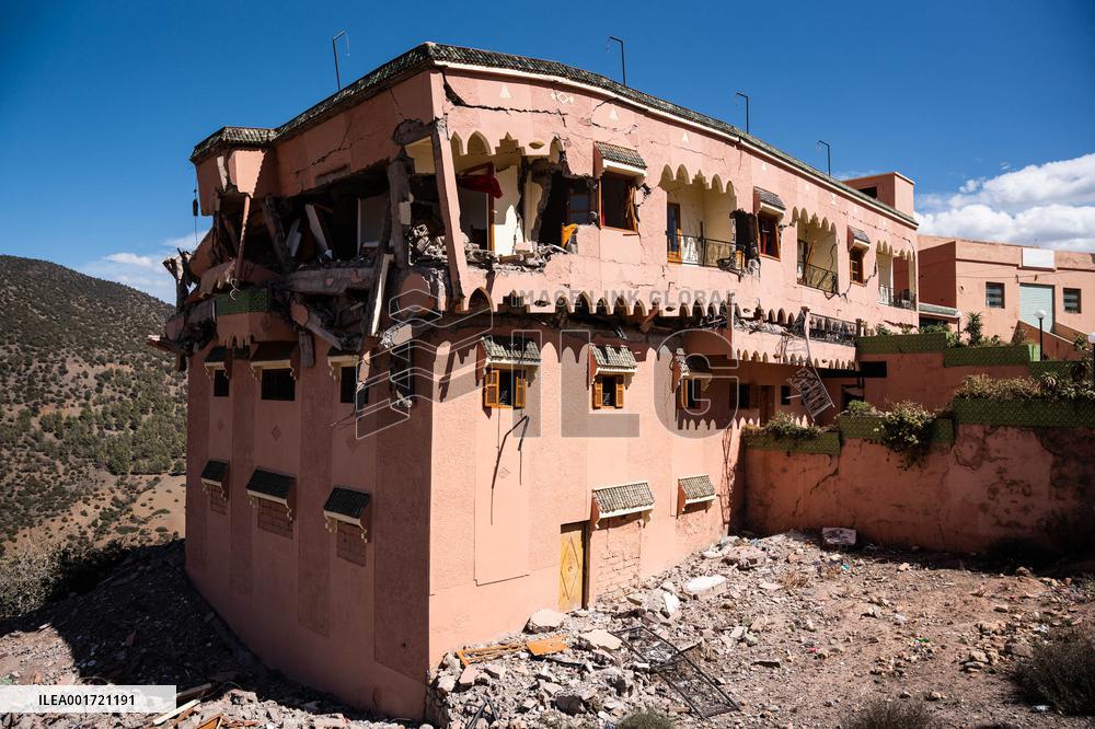 Over 2900 Killed In Rare Powerful Quake - Morocco