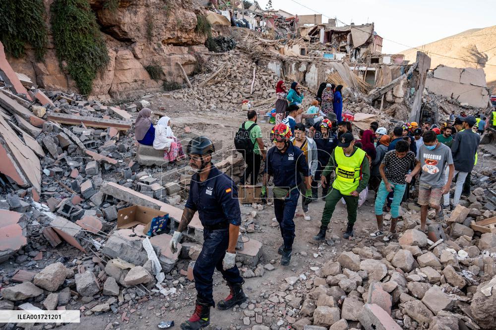 Over 2900 Killed In Rare Powerful Quake - Morocco