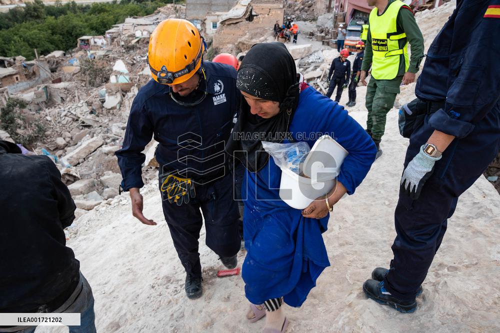 Over 2900 Killed In Rare Powerful Quake - Morocco