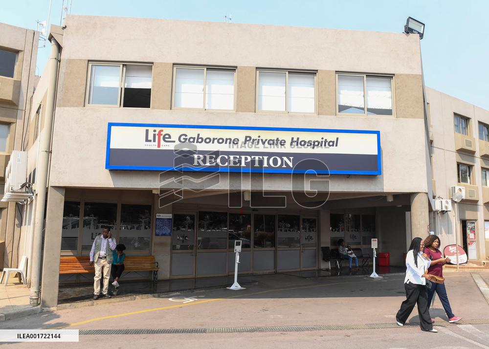 BOTSWANA-GABORONE-PRIVATE HOSPITAL-CHINESE DOCTOR