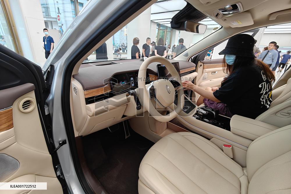 Huawei AITO M7 New Energy Vehicle