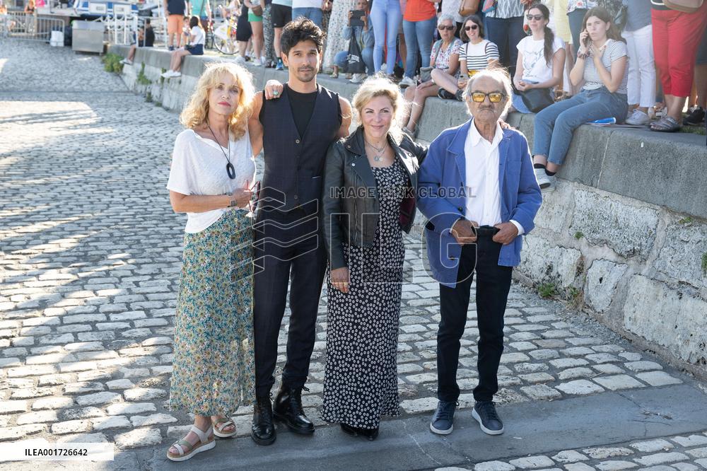 25th TV Fiction Festival - Scenes de menages Photocall - Day Two