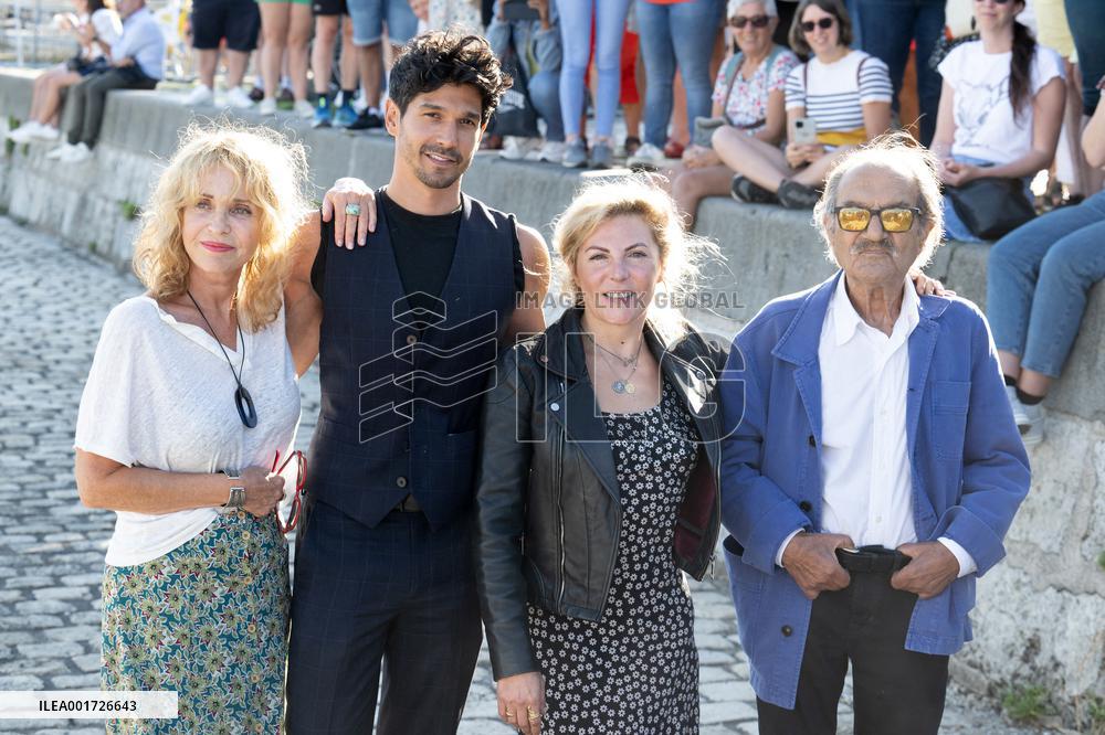 25th TV Fiction Festival - Scenes de menages Photocall - Day Two