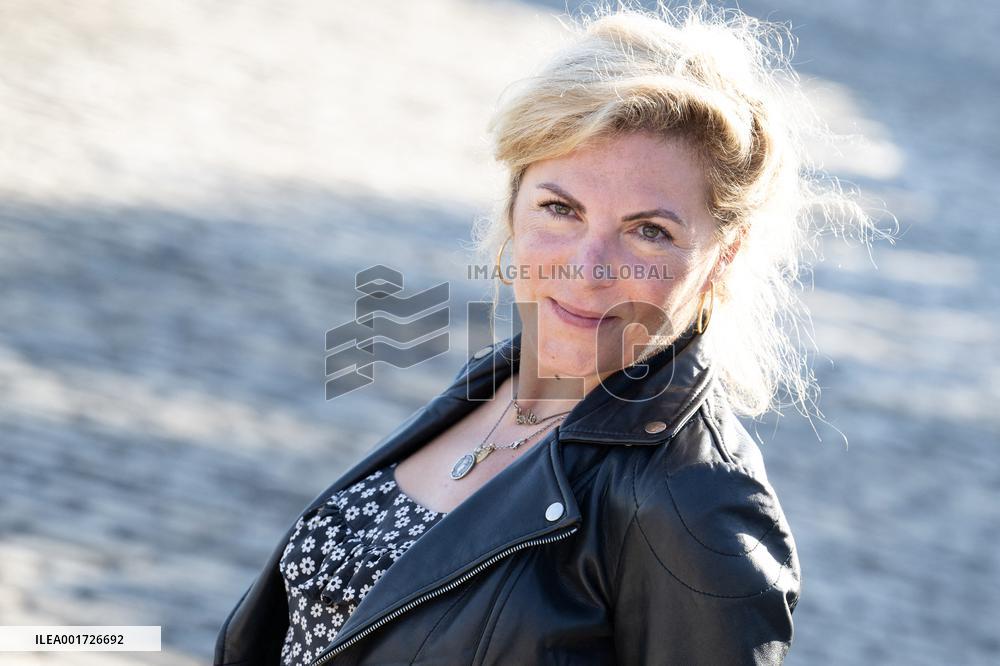 25th TV Fiction Festival - Scenes de menages Photocall - Day Two