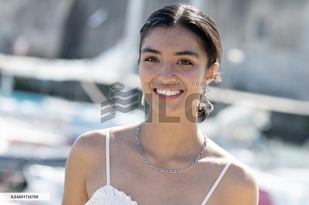 25th TV Fiction Festival - Un Destin Inattendu Photocall - Day Two