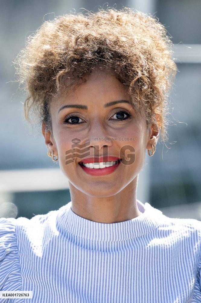 25th TV Fiction Festival - Un Destin Inattendu Photocall - Day Two