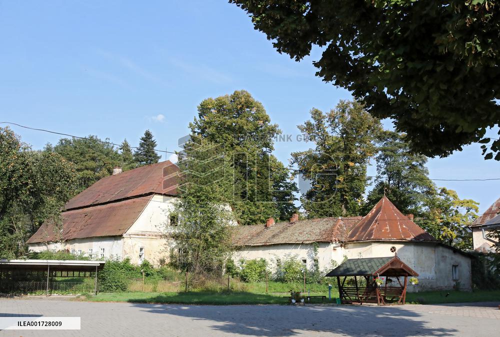 Fortress palace of Counts Teleki in Zakarpattia