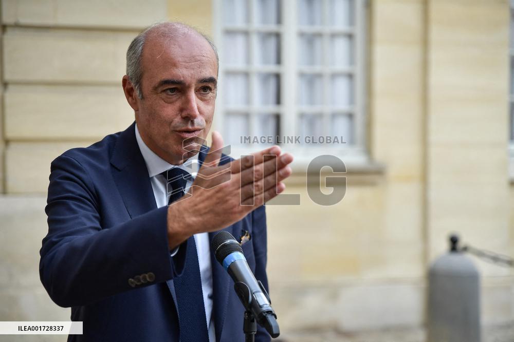 Political Leaders At Matignon - Paris