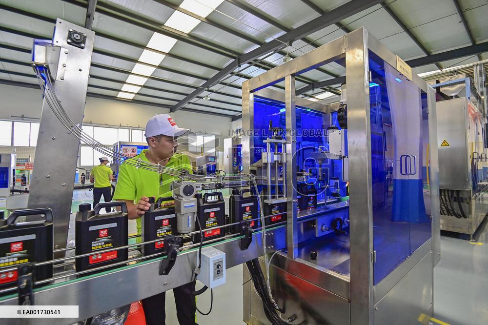 Engine Coolant Manufacturer in Qingzhou