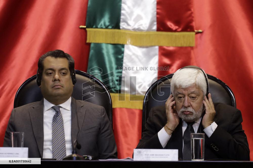 Scientists Call Fraud On Supposed Extraterrestrials Presented To Mexican Congress