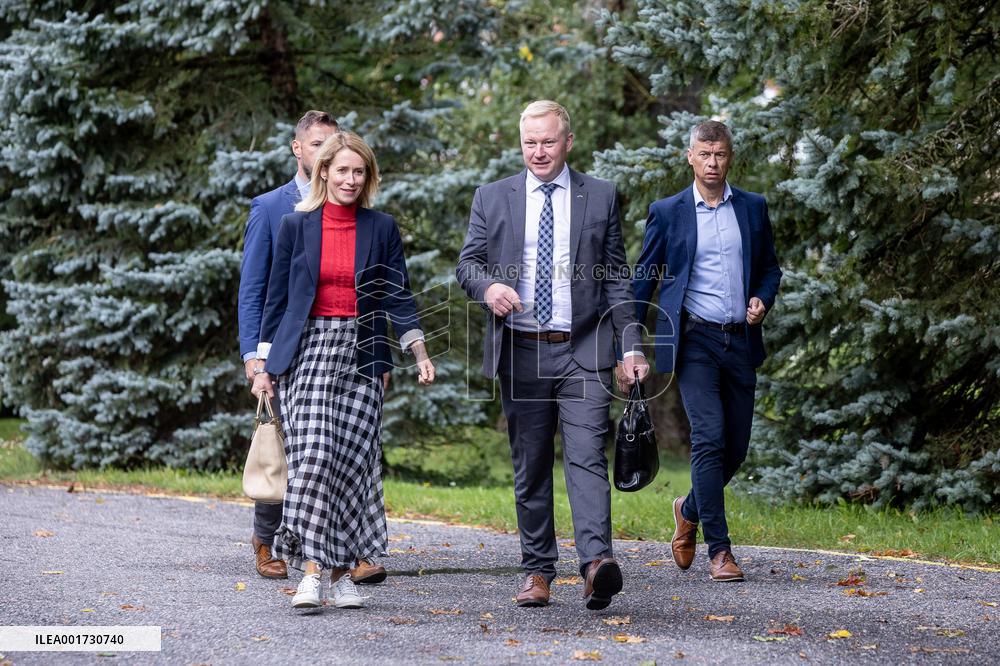 Discussion for state budget