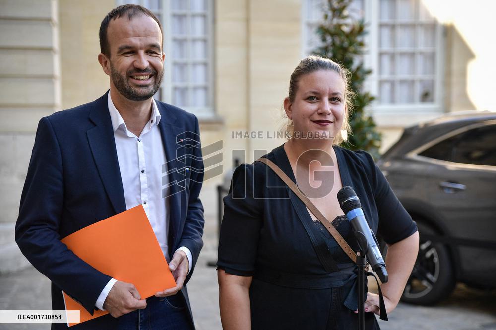 PM Borne Receives The Presidents Of The Parliamentary Groups - Paris