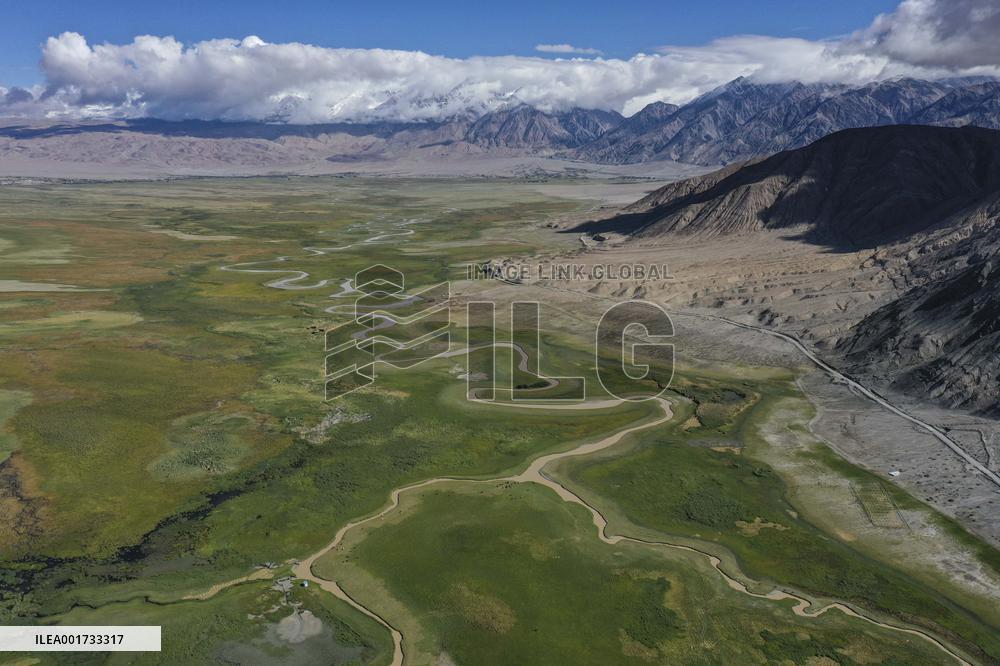 (SKYEYE) CHINA-XINJIANG-TAXKORGAN-AERIAL VIEWS (CN)