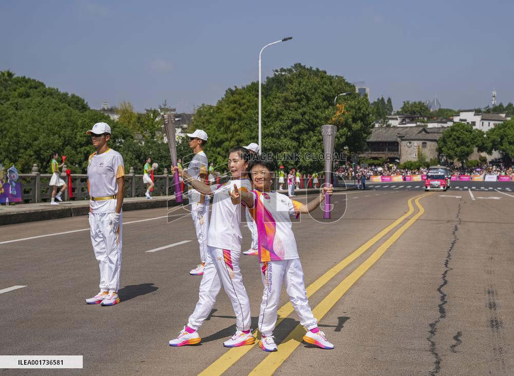(SP)CHINA-ZHEJIANG-JINHUA-ASIAN GAMES-TORCH RELAY (CN)