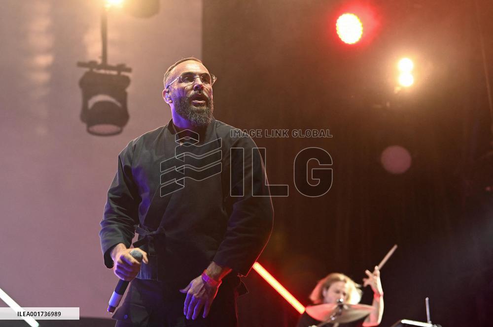 Medine performs at Fete de l'Humanite - Bretigny sur Orge