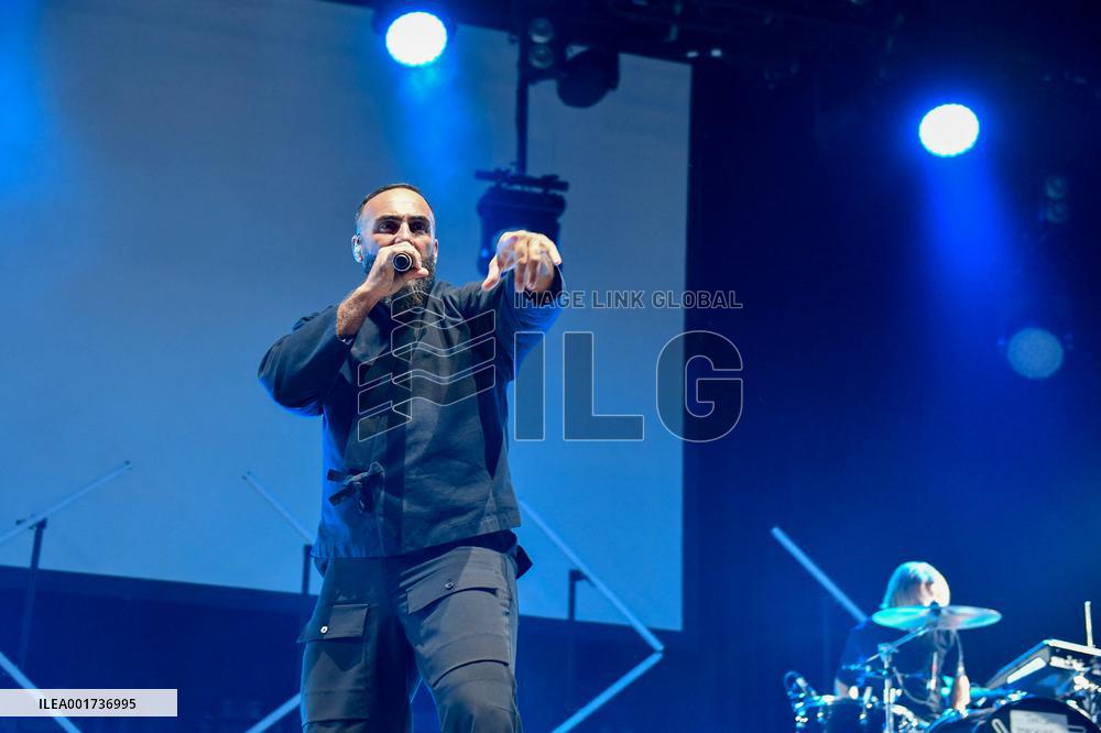 Medine performs at Fete de l'Humanite - Bretigny sur Orge