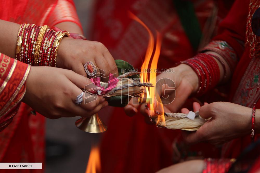 NEPAL-KATHMANDU-WOMEN-TEEJ FESTIVAL-CELEBRATION