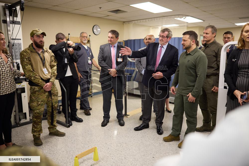 Zelensky Visits Wounded Ukrainian Soldiers In New York