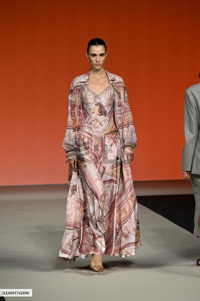 MFW - Laura Biagiotti Runway