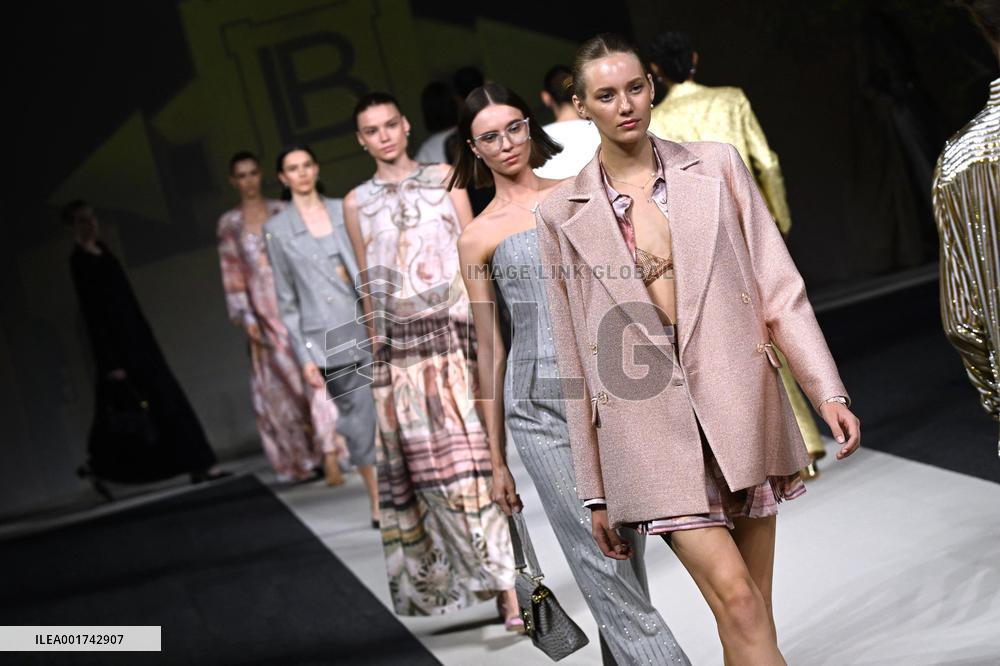 MFW - Laura Biagiotti Runway