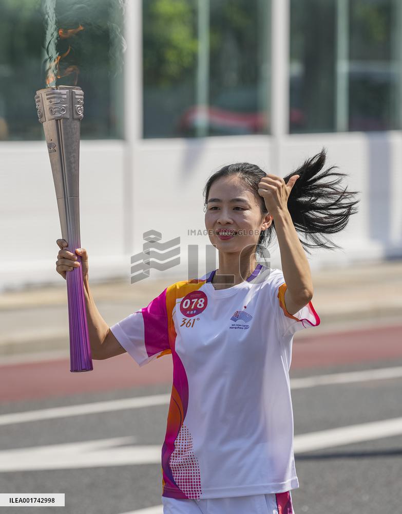 (SP)CHINA-ZHEJIANG-QUZHOU-ASIAN GAMES-TORCH RELAY (CN)
