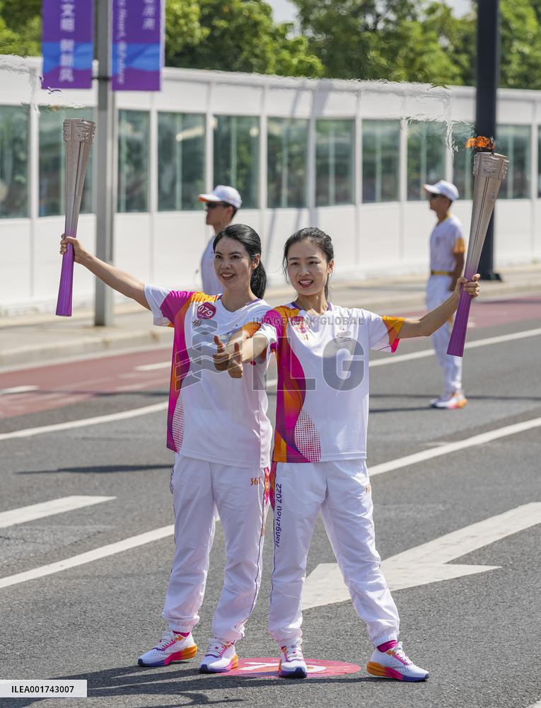 (SP)CHINA-ZHEJIANG-QUZHOU-ASIAN GAMES-TORCH RELAY (CN)