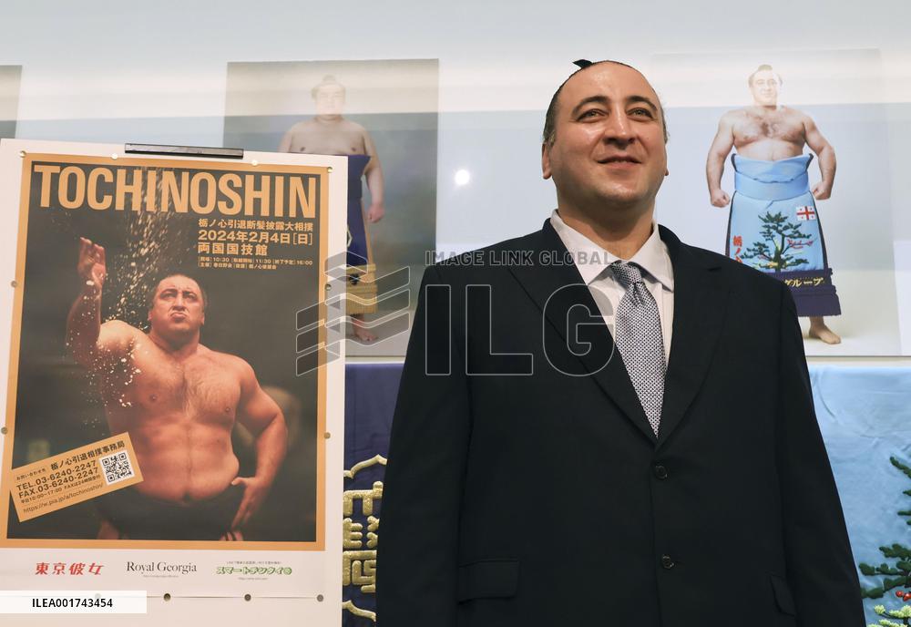 Sumo: Former ozeki Tochinoshin