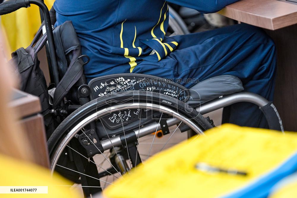 Team Ukraine returns from Invictus Games 2023