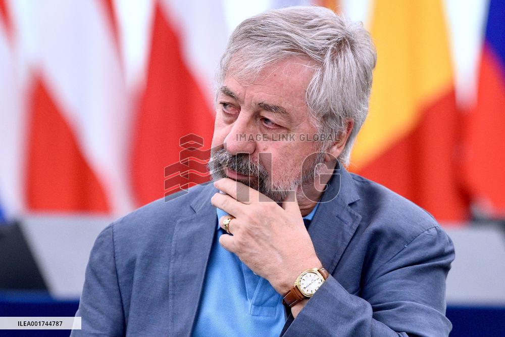 Sorj Chalendon At European Parliament - Strasbourg