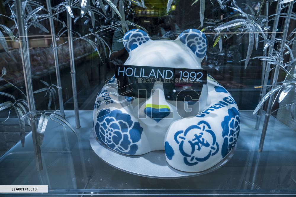 A Creative Cakes Shop in Chengdu, China