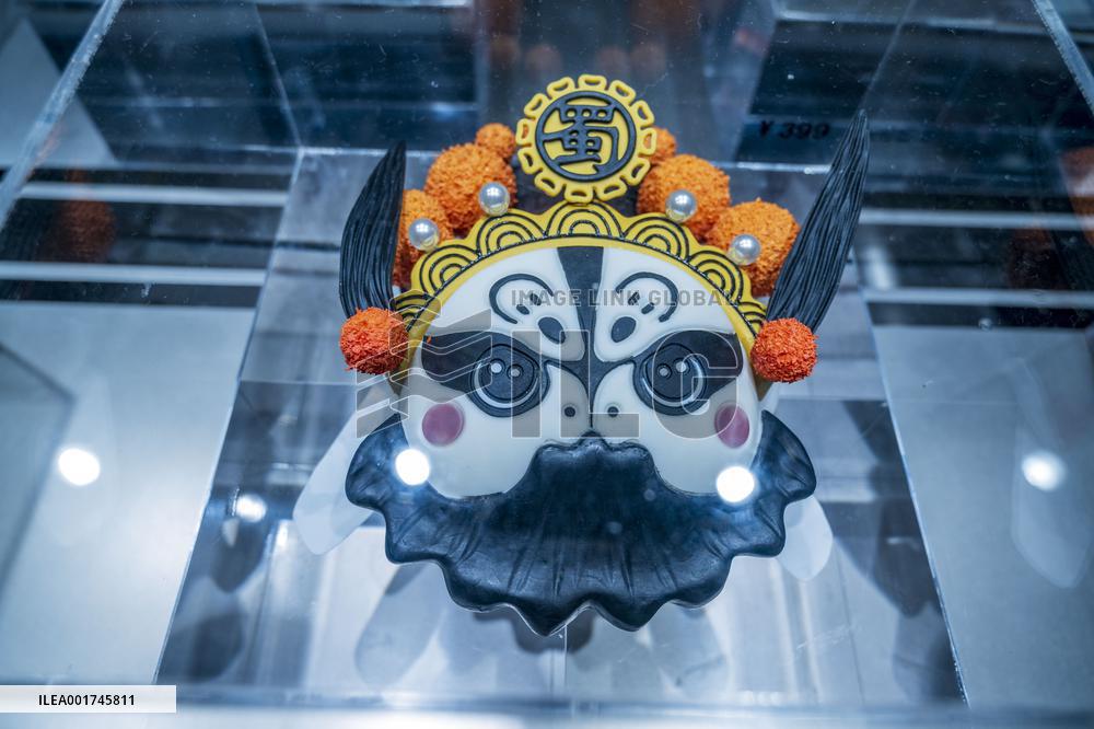 A Creative Cakes Shop in Chengdu, China