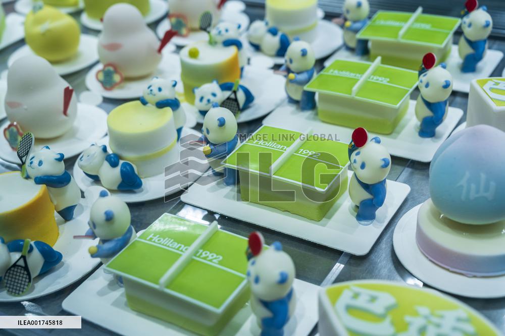 A Creative Cakes Shop in Chengdu, China