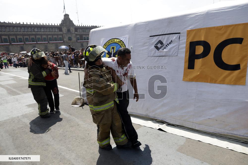 Earthquake Drill - Mexico