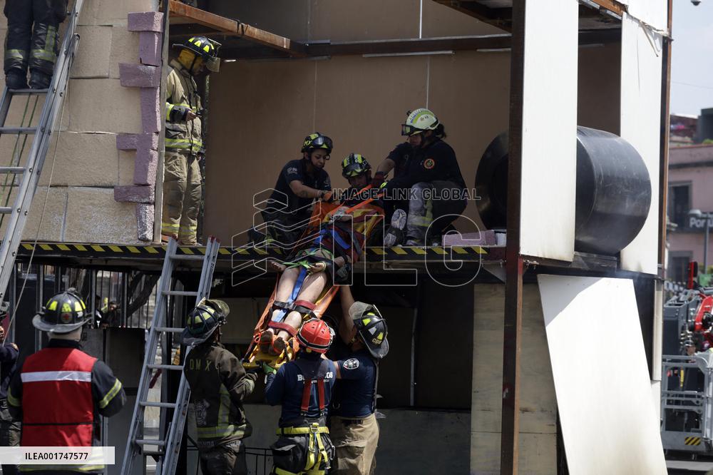 Earthquake Drill - Mexico
