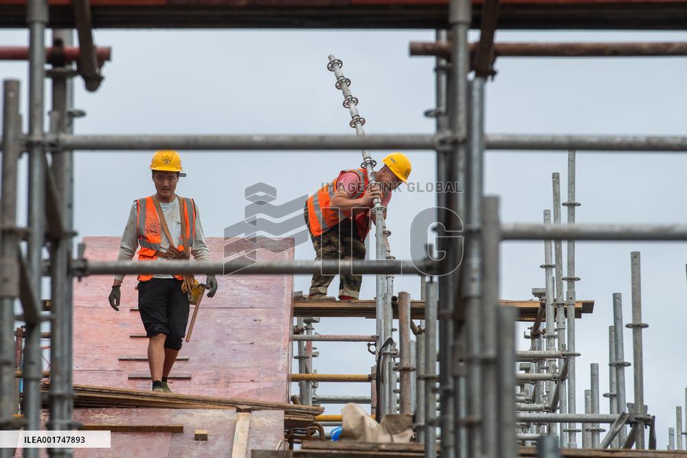 CHINA-CHONGQING-HIGH-SPEED RAILWAY-CONSTRUCTION (CN)