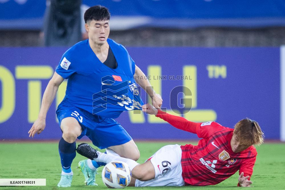(SP)CHINA-WUHAN-FOOTBALL-AFC CHAMPIONS LEAGUE-GROUP J-WUHAN THREE TOWNS VS URAWA RED DIAMONDS