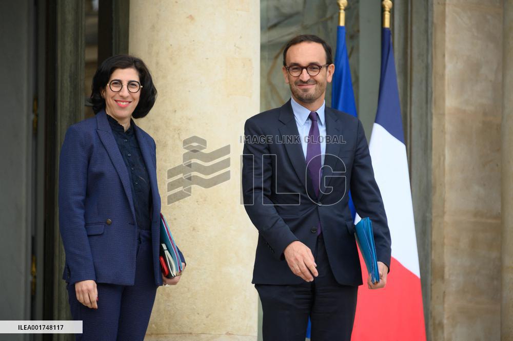 Weekly Cabinet Meeting - Paris