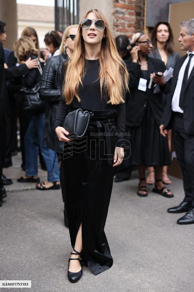 MFW - Max Mara Arrivals