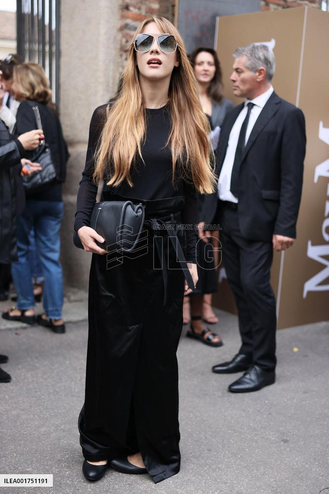 MFW - Max Mara Arrivals