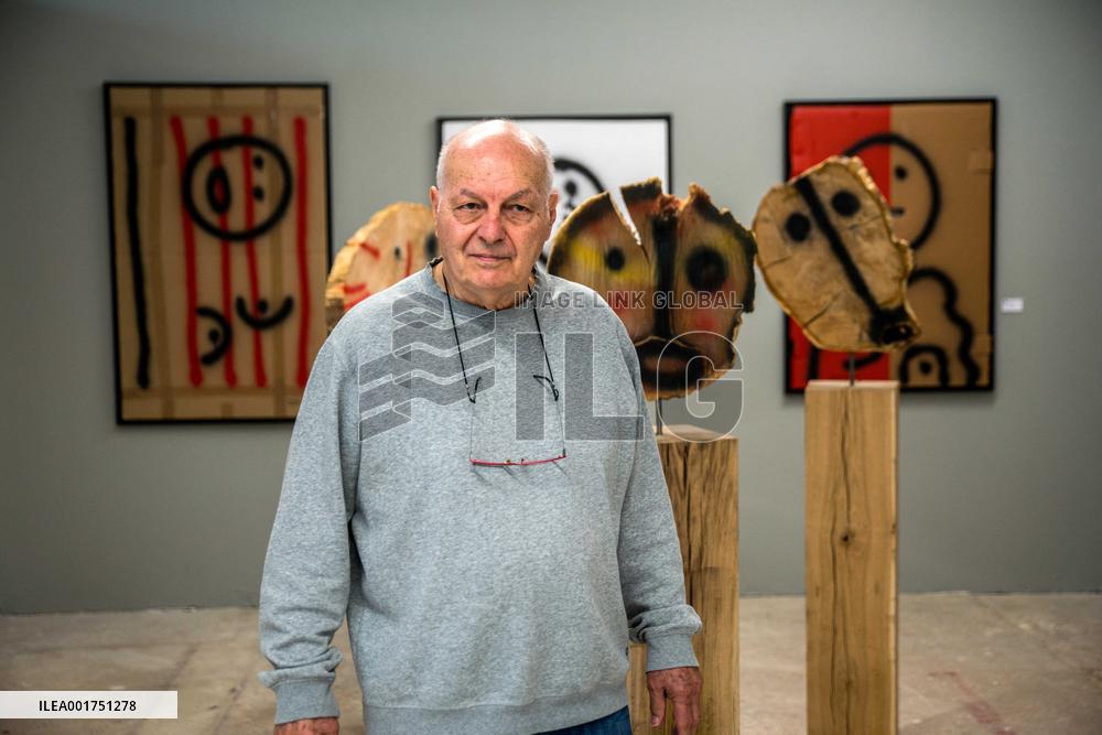 Zloty Exhibition - Paris