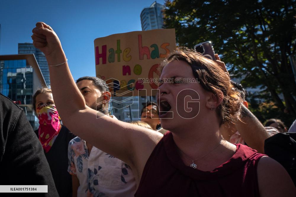 Thousands Rally For And Against Teaching Gender Across Canada