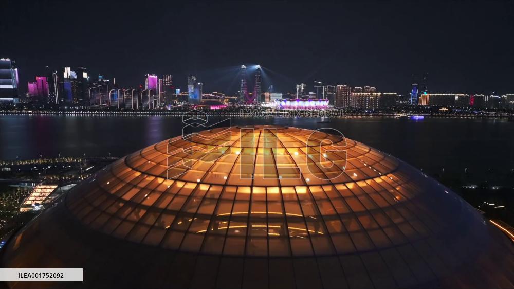 Vlog: How cutting-edge technologies revolutionize city travel in Hangzhou