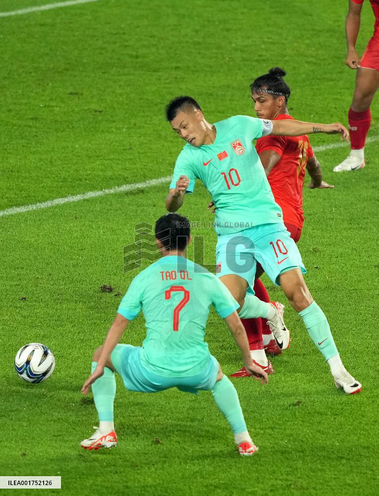 (SP)CHINA-HANGZHOU-ASIAN GAMES-FOOTBALL-MEN'S SECOND ROUND-GROUP A-MYA VS CHN (CN)