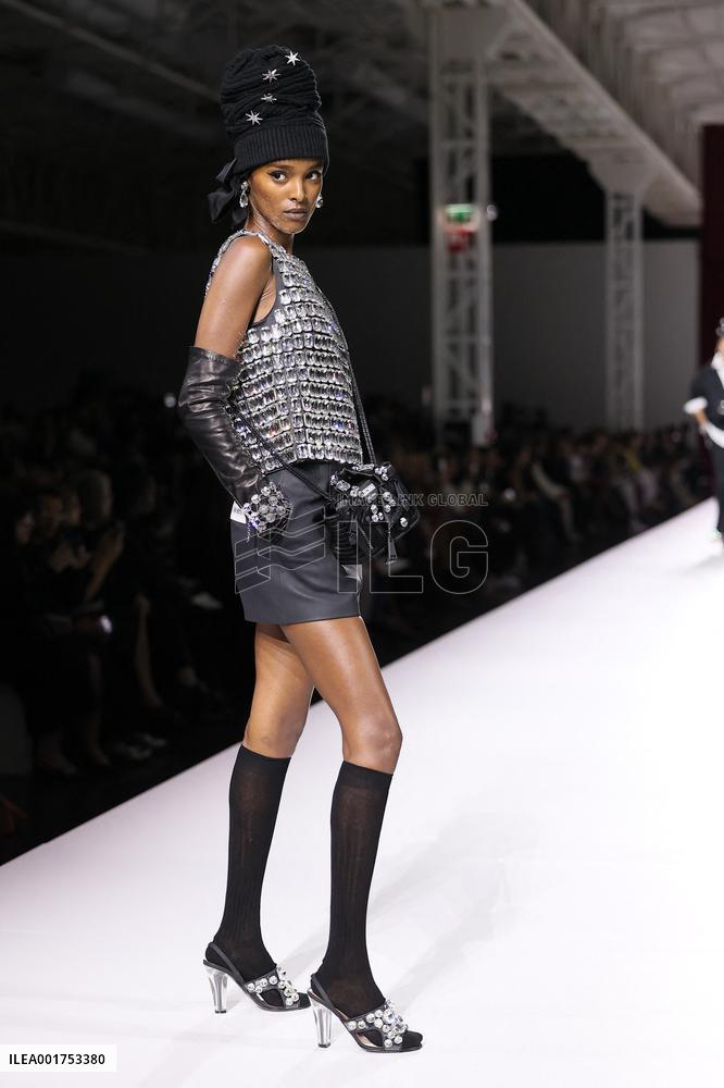 MFW - Moschino Runway