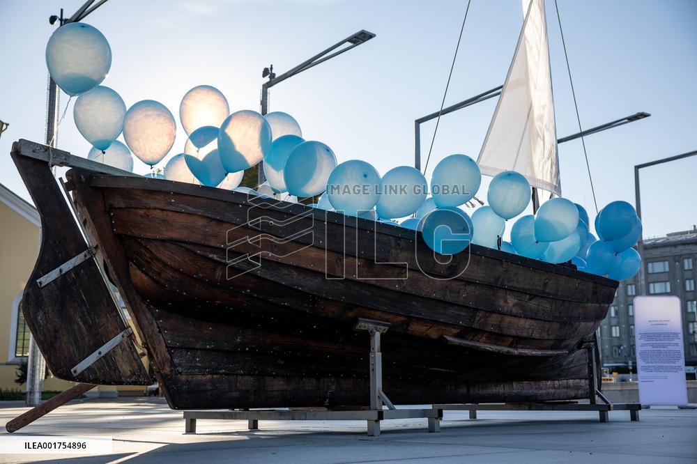 'Boat of tears' commemorating Estonian refugees of 1944