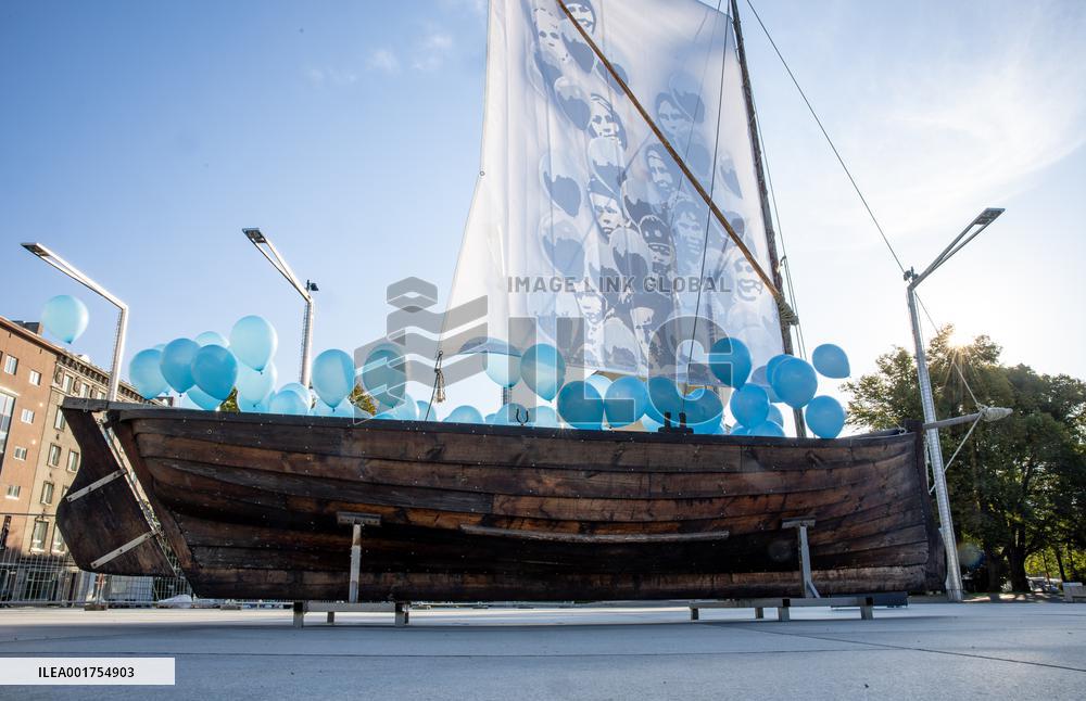 'Boat of tears' commemorating Estonian refugees of 1944