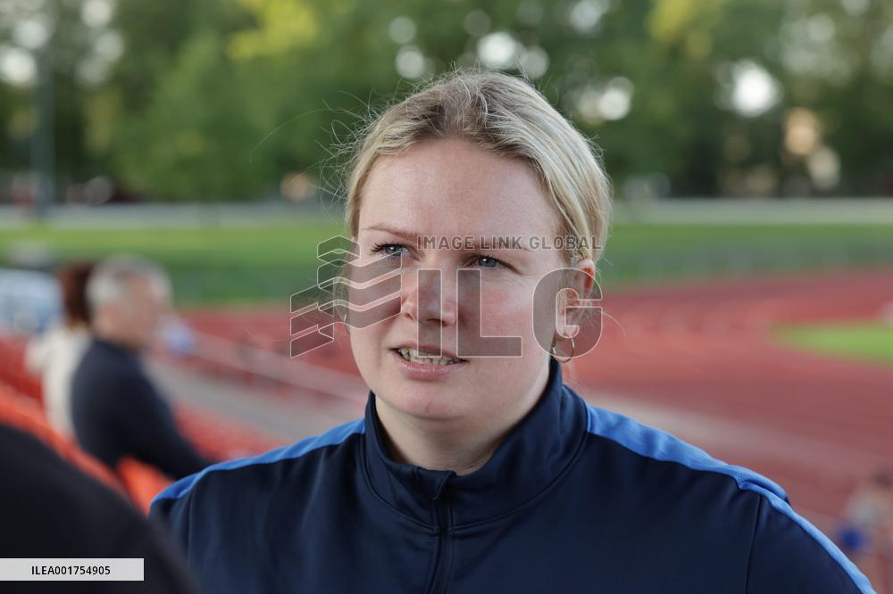Estonian women's national football team