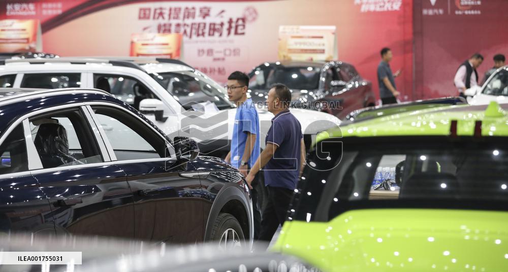 Employment Consumption in Huai'an